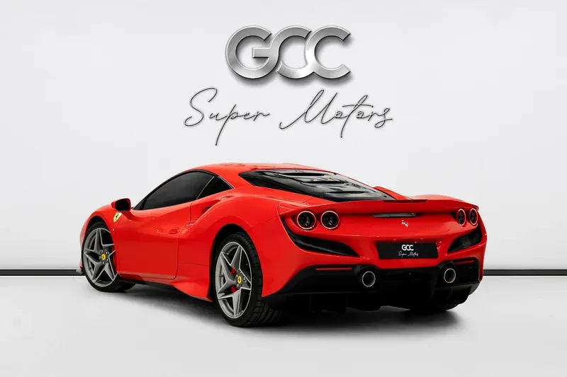 فيراري F8 تريبوتو 2020